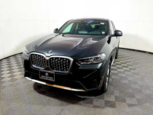 2023 BMW X4 xDrive30i