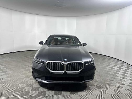2026 BMW 530 i xDrive