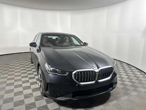 2026 BMW 530 i xDrive
