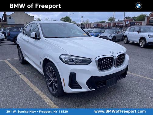 2022 BMW X4 xDrive30i
