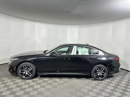 2026 BMW 530 i xDrive