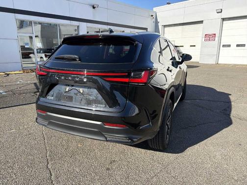2025 Lexus NX 350 Premium