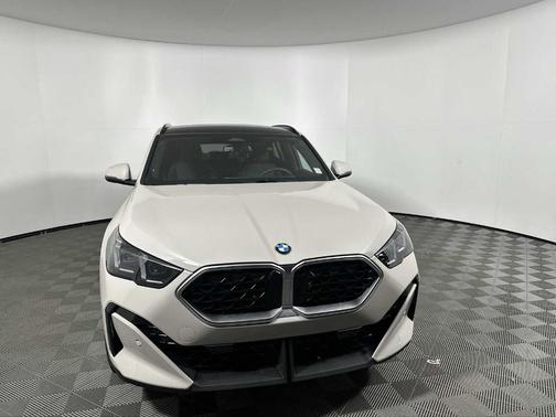 2026 BMW X2 xDrive28i