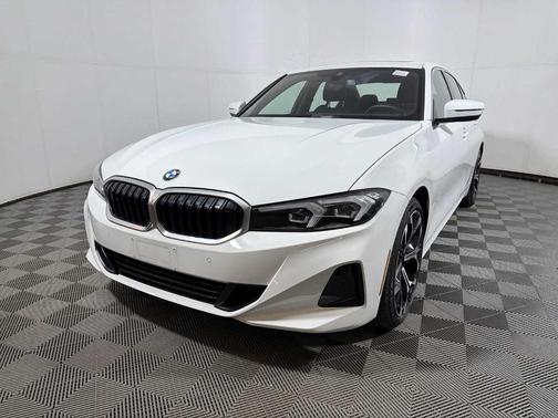 2025 BMW 330 i xDrive