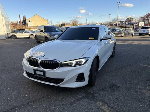 2025 BMW 330 i xDrive