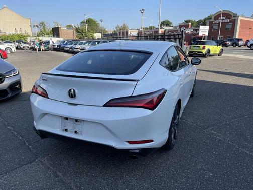 2023 Acura Integra w/A-Spec Package