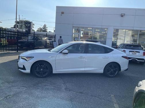 2023 Acura Integra w/A-Spec Package