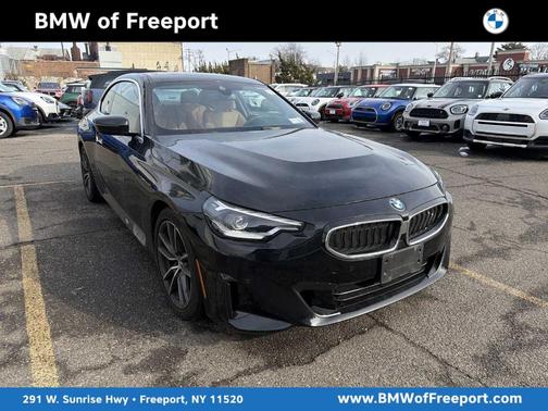 2022 BMW 230 i