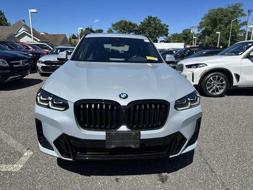 Gray Metallic 2024 BMW X3 xDrive30i