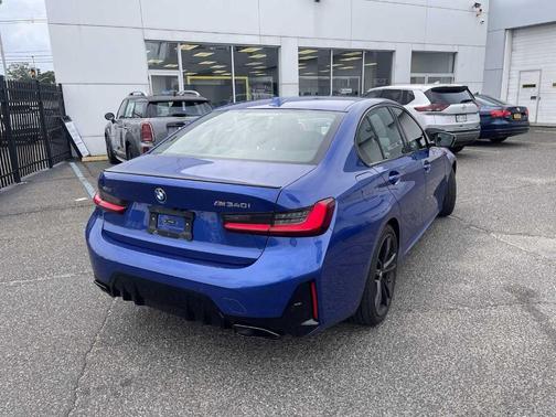 2023 BMW M340 i xDrive