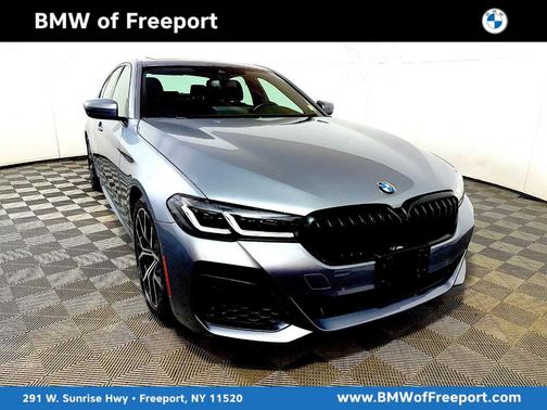 Skyscraper Gray Metallic 2023 BMW 530 i xDrive