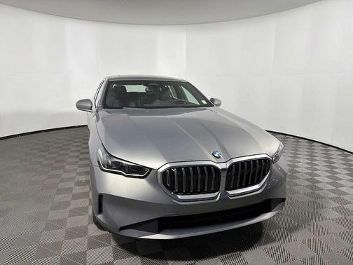 2026 BMW 530 i xDrive