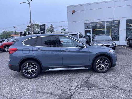 2021 BMW X1 xDrive28i