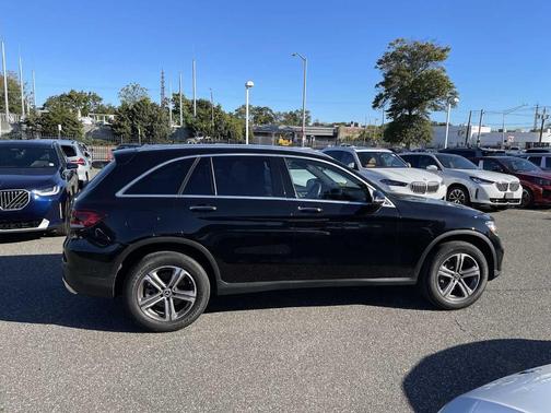 2022 Mercedes-Benz GLC 300 Base 4MATIC