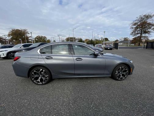 2025 BMW 330 i xDrive