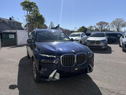 Tanzanite Blue II Metallic 2024 BMW X7 xDrive40i