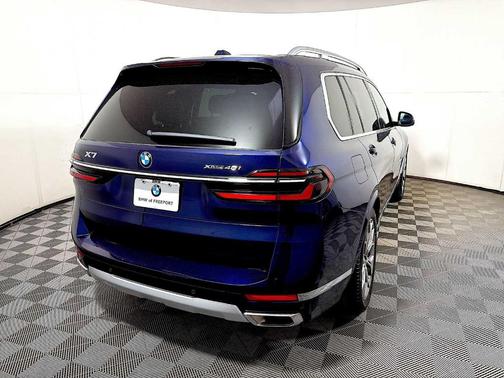 Tanzanite Blue II Metallic 2024 BMW X7 xDrive40i