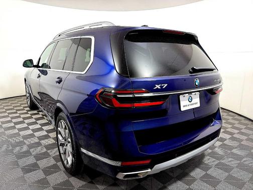 Tanzanite Blue II Metallic 2024 BMW X7 xDrive40i