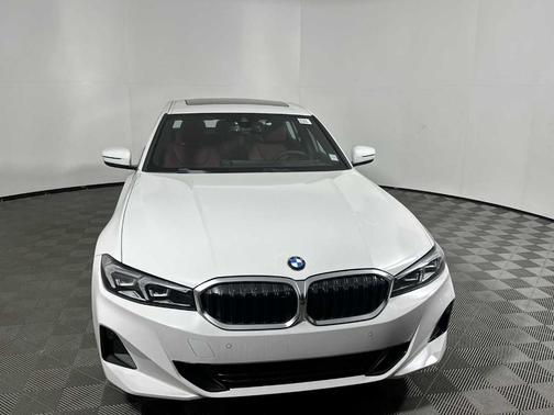 2025 BMW 330 i xDrive