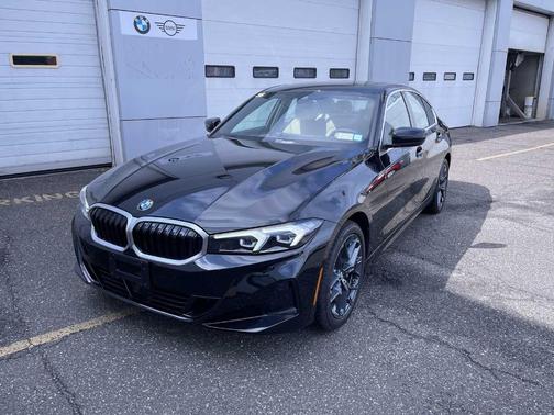2025 BMW 330 i xDrive