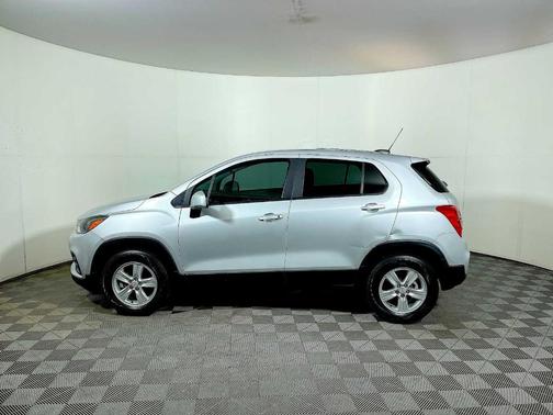 2022 Chevrolet Trax LS