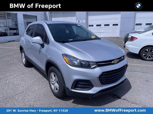 2022 Chevrolet Trax LS