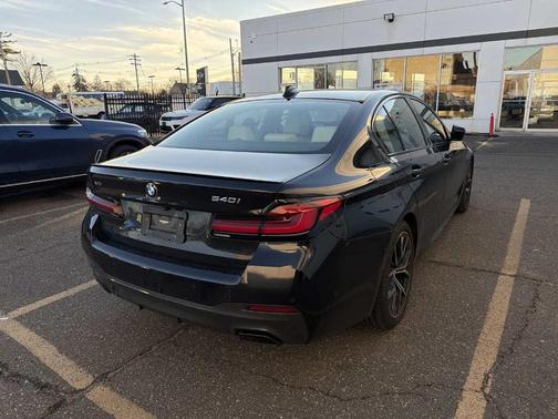 2023 BMW 540 i xDrive