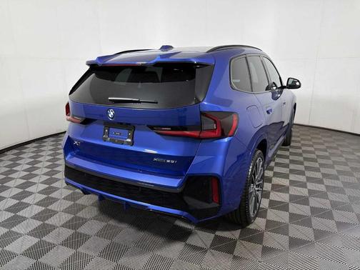 Portimao Blue Metallic 2025 BMW X1 xDrive28i