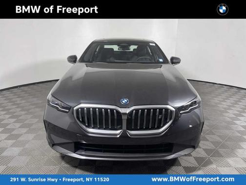 2025 BMW i5 xDrive40