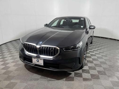 2025 BMW i5 xDrive40