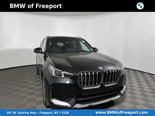 Black Sapphire Metallic 2026 BMW X1 xDrive28i