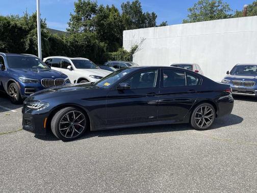 2023 BMW 530 i xDrive