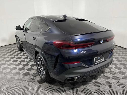 2023 BMW X6 xDrive40i