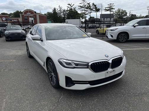 2023 BMW 540 i xDrive