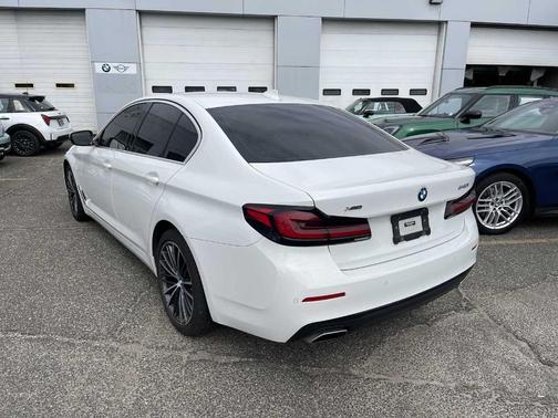 2023 BMW 540 i xDrive