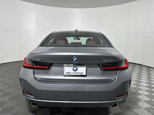 2025 BMW 330 i xDrive