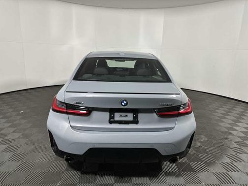 2026 BMW 330 I XDrive NA