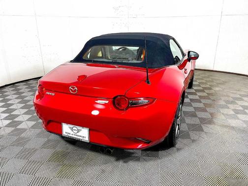 2016 Mazda MX-5 Miata Grand Touring