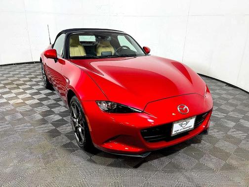 2016 Mazda MX-5 Miata Grand Touring