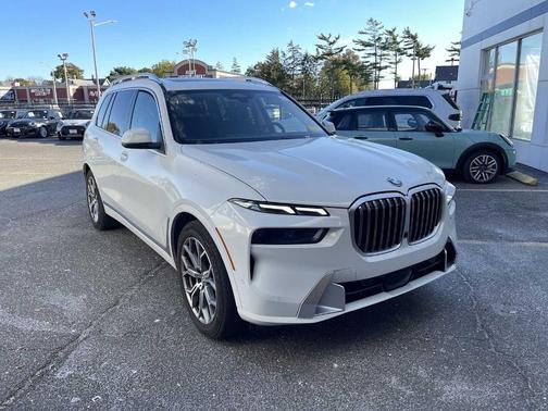 2024 BMW X7 xDrive40i