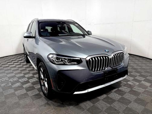 Gray Metallic 2024 BMW X3 xDrive30i
