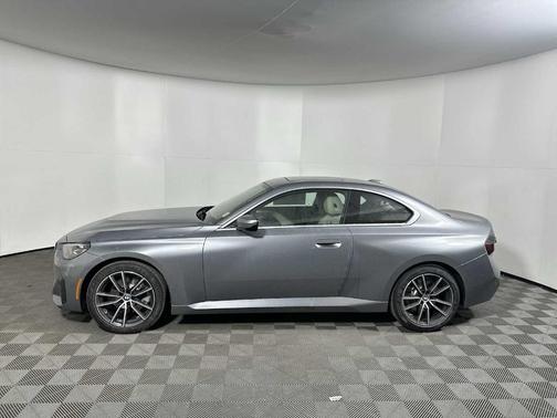 2026 BMW 230 i xDrive