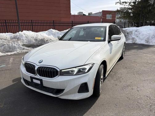 2023 BMW 330 i