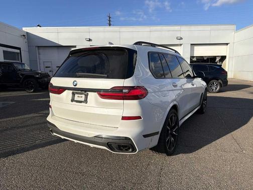 2020 BMW X7 xDrive40i
