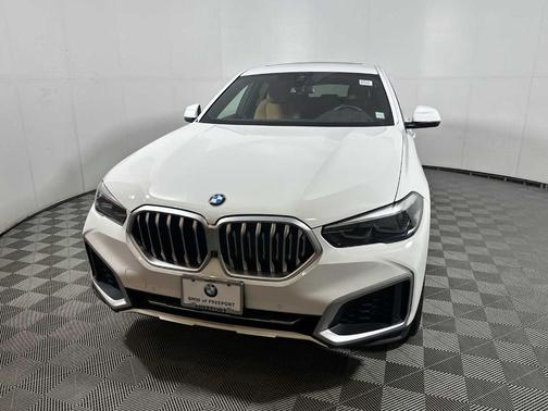 2023 BMW X6 xDrive40i