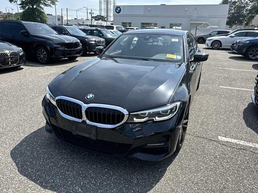 2019 BMW 330 i xDrive