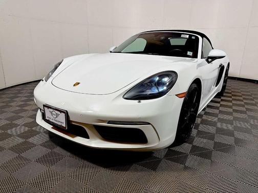 2022 Porsche 718 Boxster 