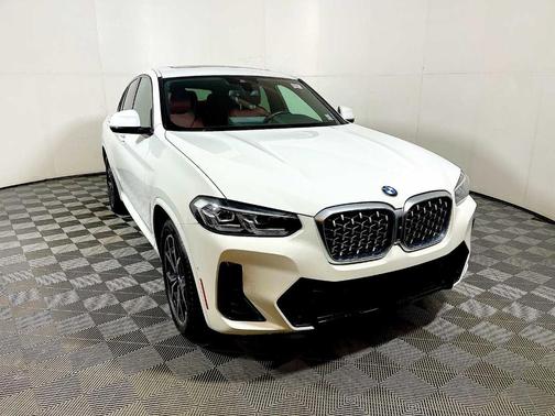 2023 BMW X4 xDrive30i