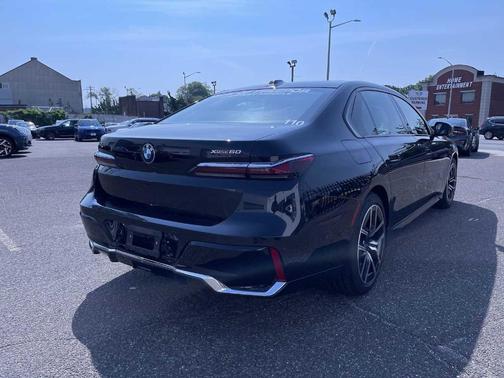 2024 BMW i7 xDrive60