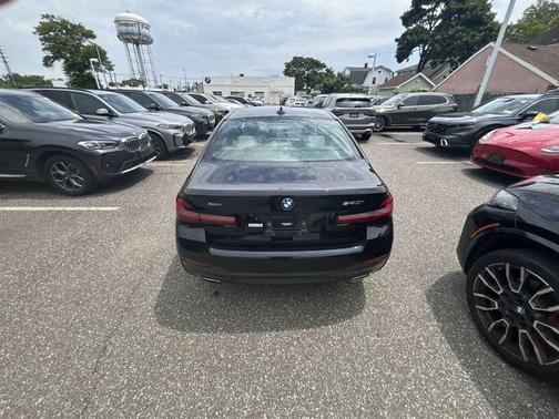 2023 BMW 540 i xDrive